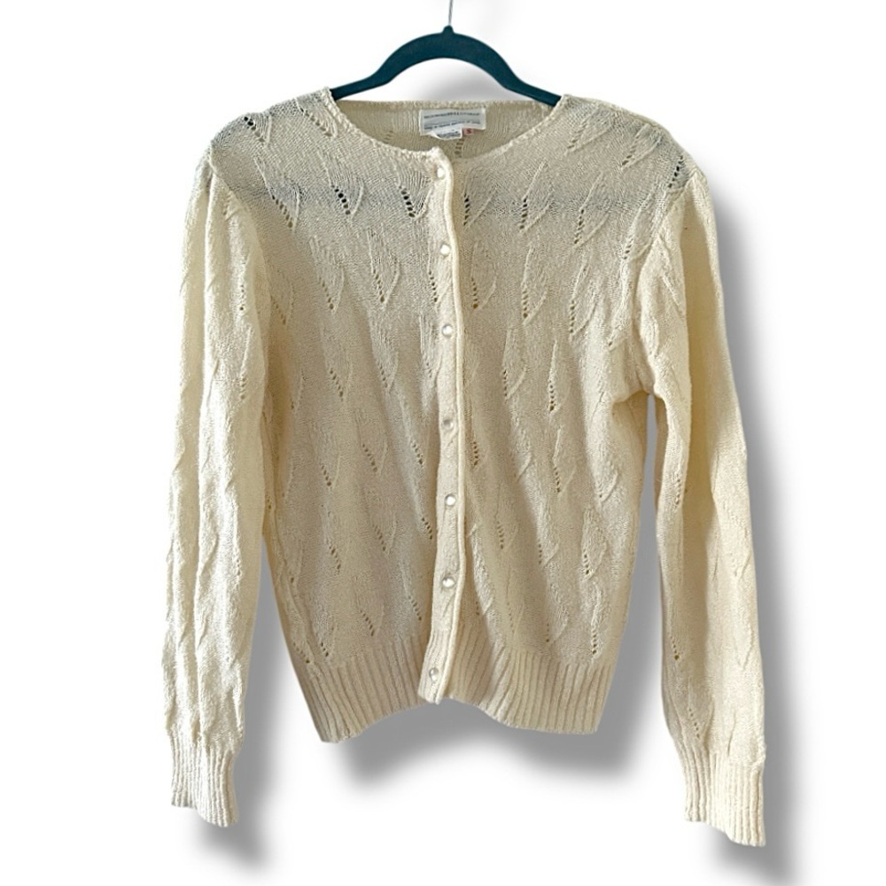 Vintage 70s Woodward & Lothrop Cream Knit Cardigan Sweater Women’s Size Small